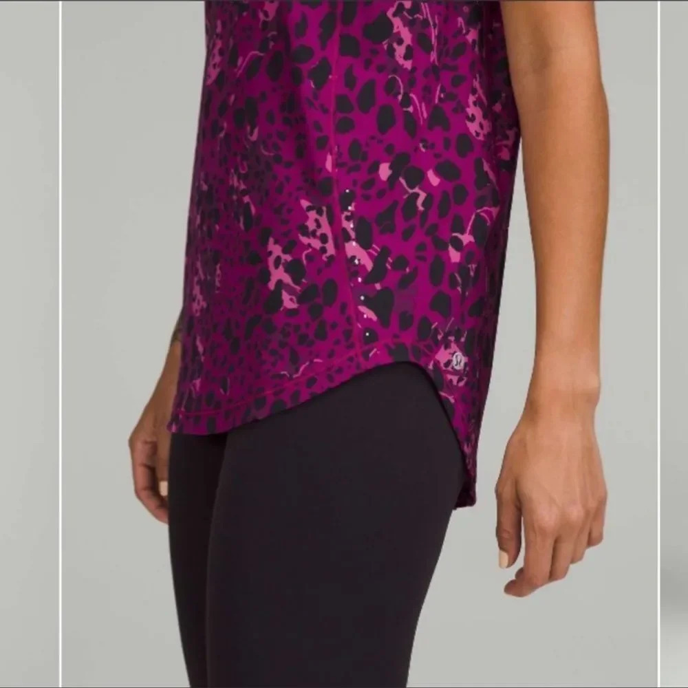 NWT Lululemon Sculp Tank Top Cheetah Print Magenta Purple Size 4 - Picture 5 of 10